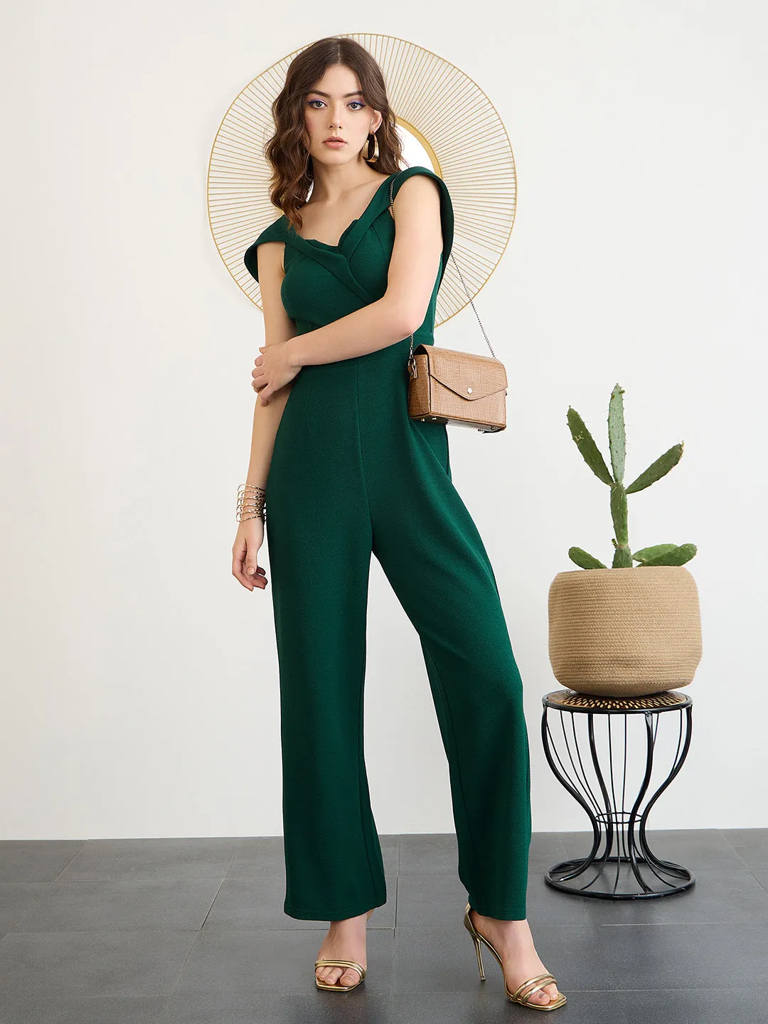 Berrylush Women Solid Green Off-Shoulder Neck Sleeveless Back Zipper-Up Straight Hem Layered Maxi Jumpsuit