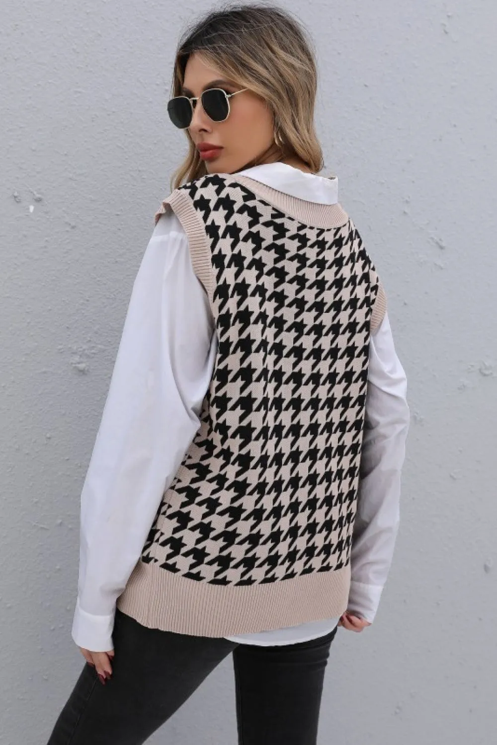 Does It Make You Nervous Houndstooth V-Neck Knit Vest