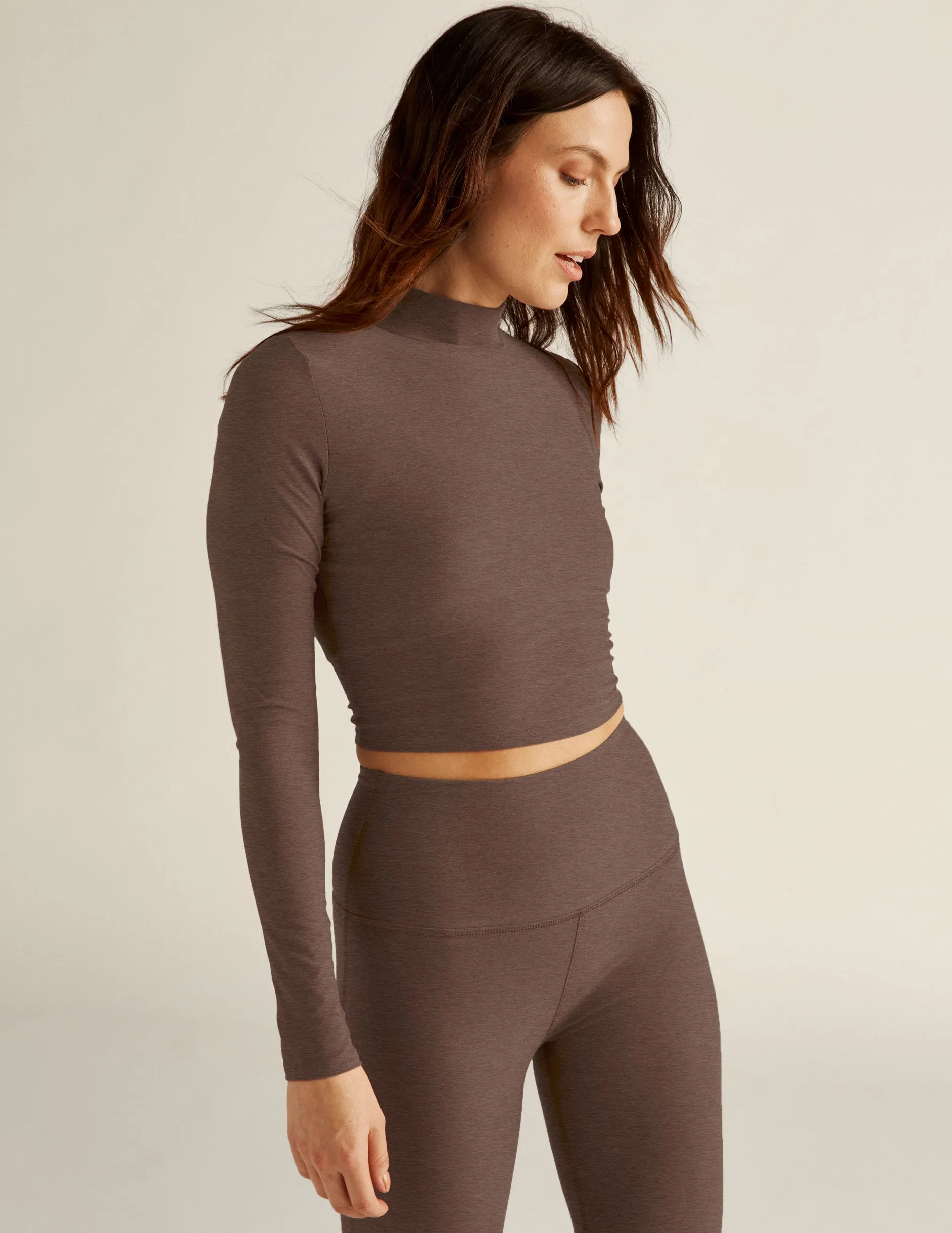 Featherweight Moving On Crop Pullover