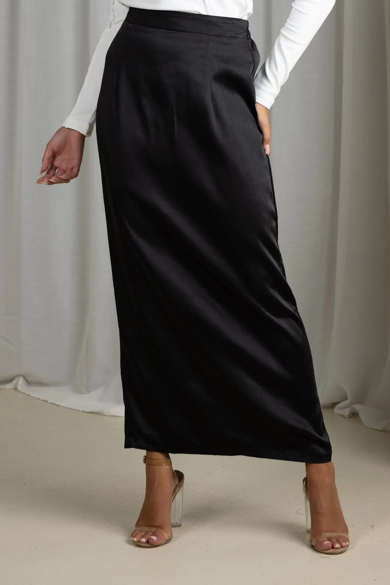 Indaya Satin Pencil Skirt