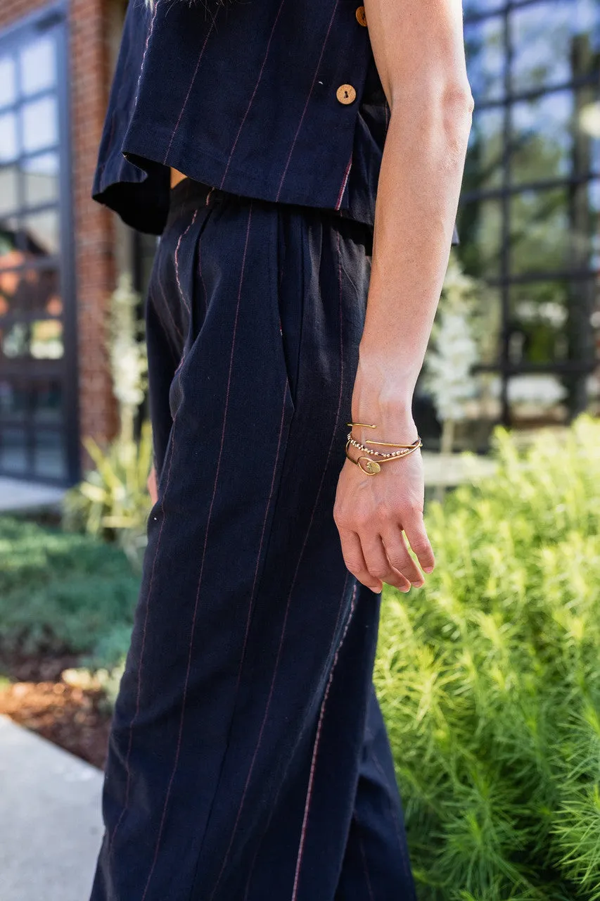 Katie Handwoven Cotton Crop Set in Black - M Pants, XXL Shirt