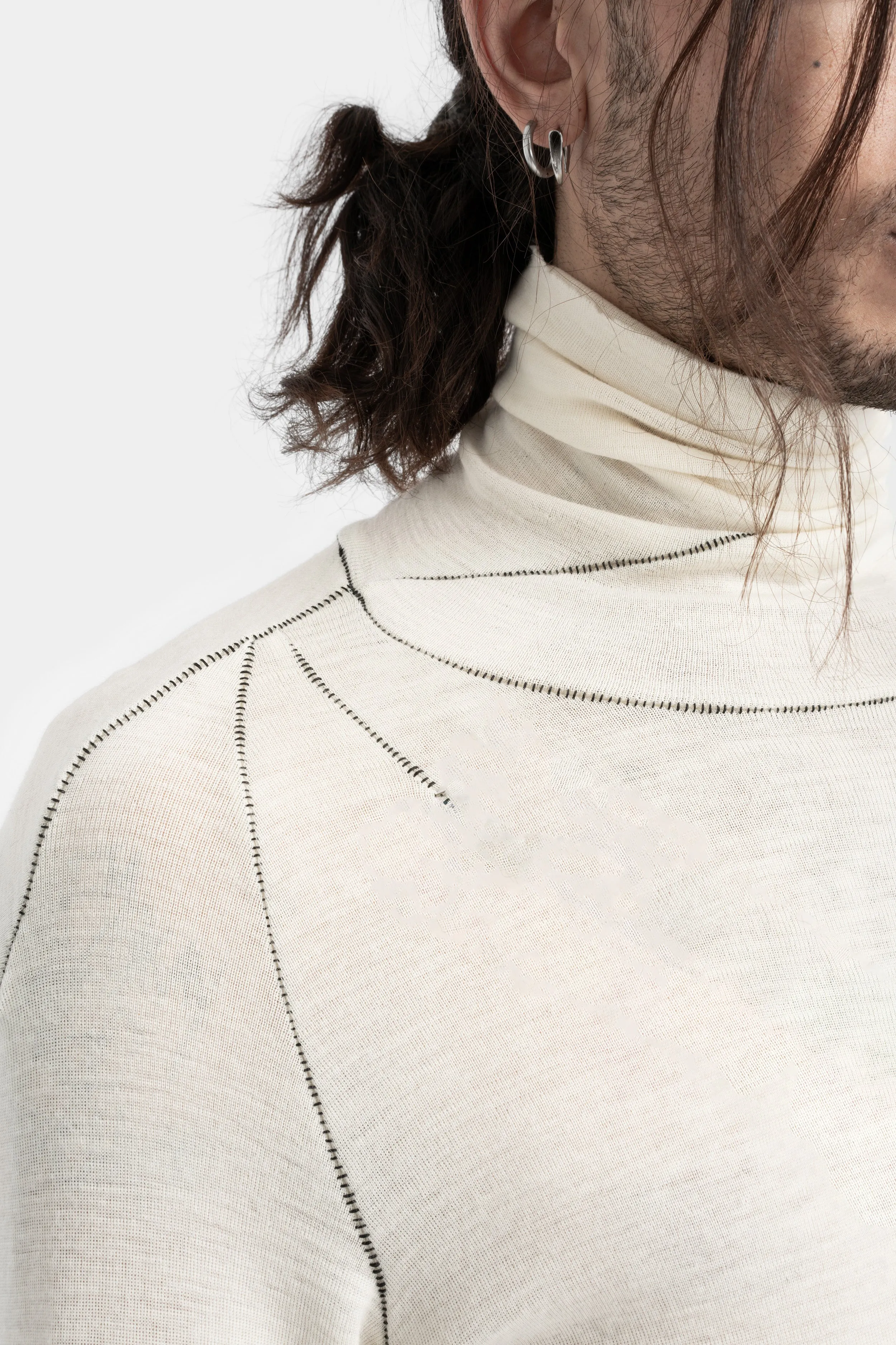 Lightweight wool / silk turtleneck ls T-Shirt, Ivory White