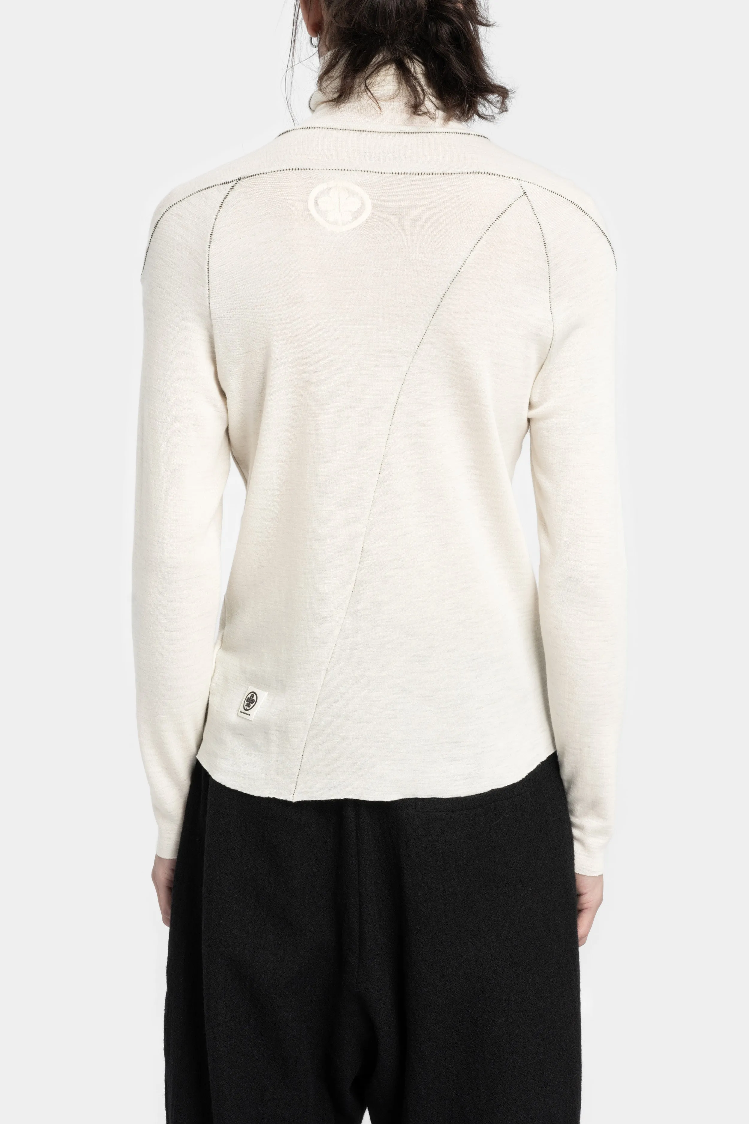 Lightweight wool / silk turtleneck ls T-Shirt, Ivory White