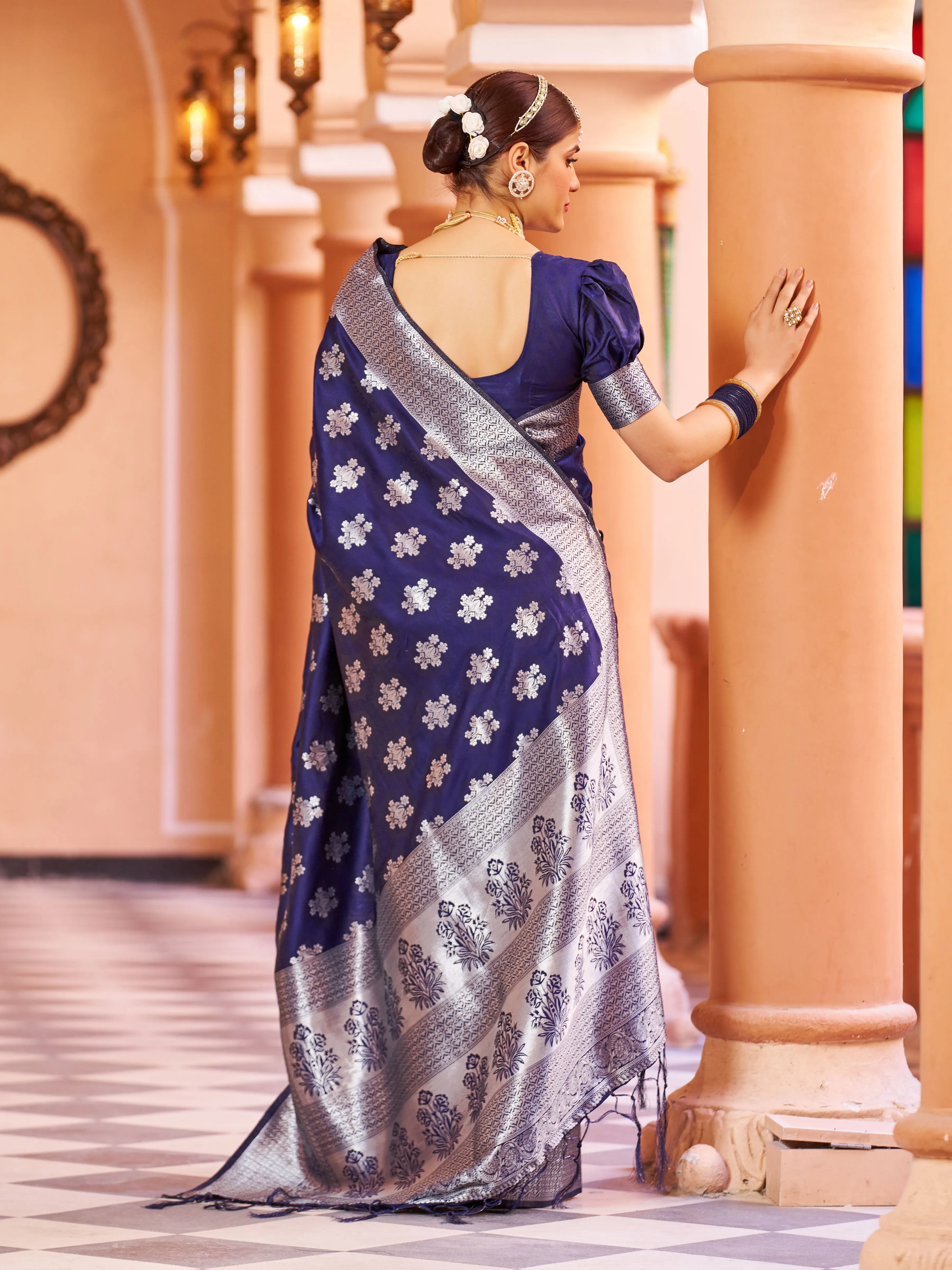 Marvelous Navy Blue Pure Banarasi Silk Saree with Magnetic Blouse Piece