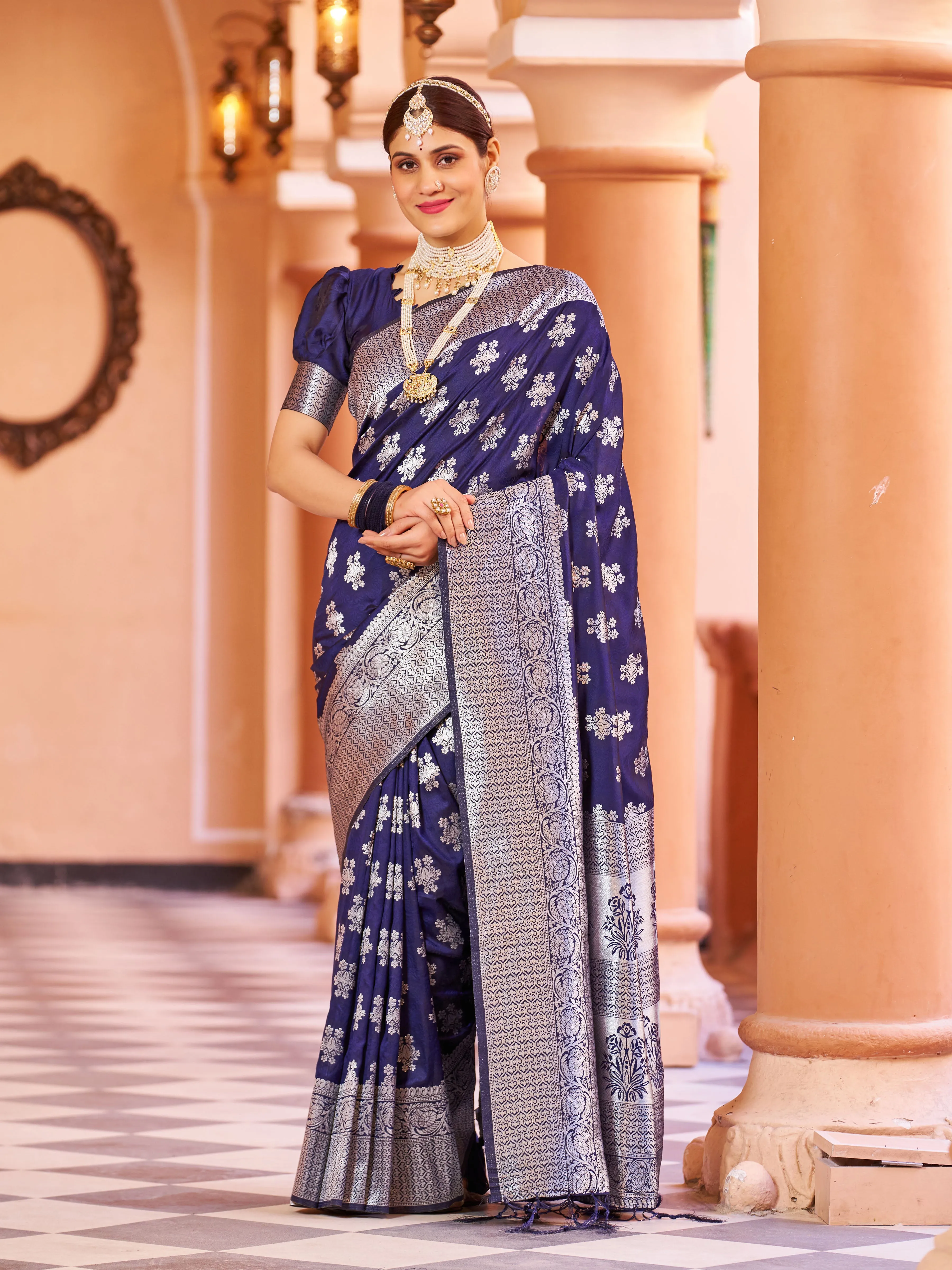 Marvelous Navy Blue Pure Banarasi Silk Saree with Magnetic Blouse Piece