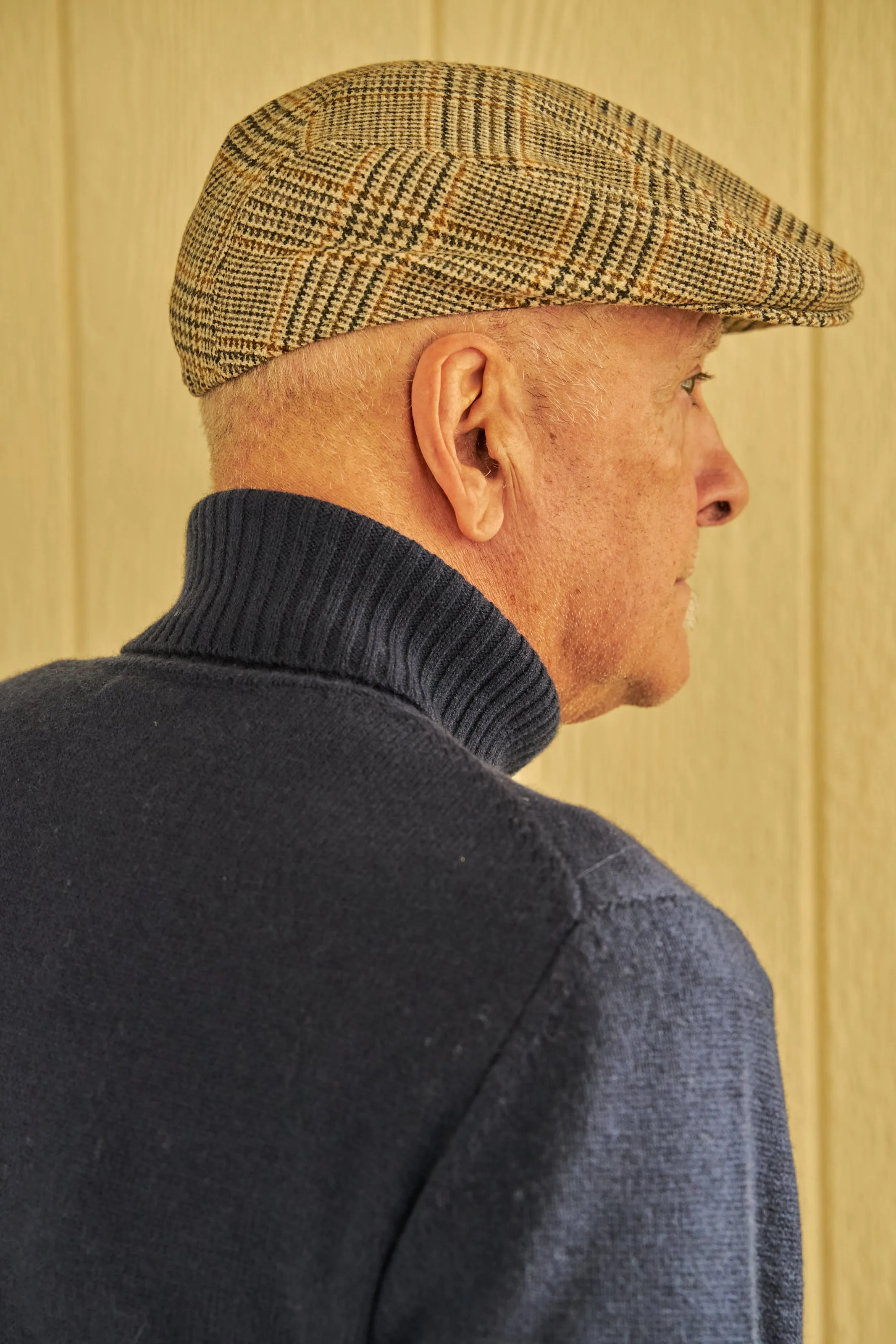 Merino Wool Submariner Turtleneck in Navy