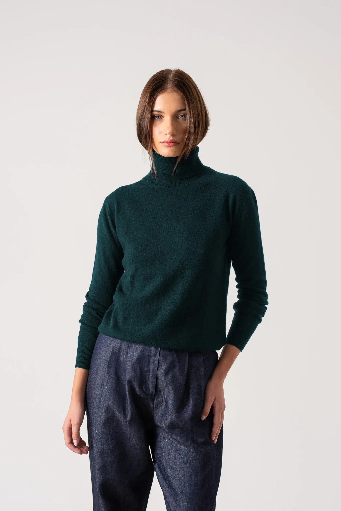 Ombra 100% Cashmere Turtleneck Sweater Forest Green