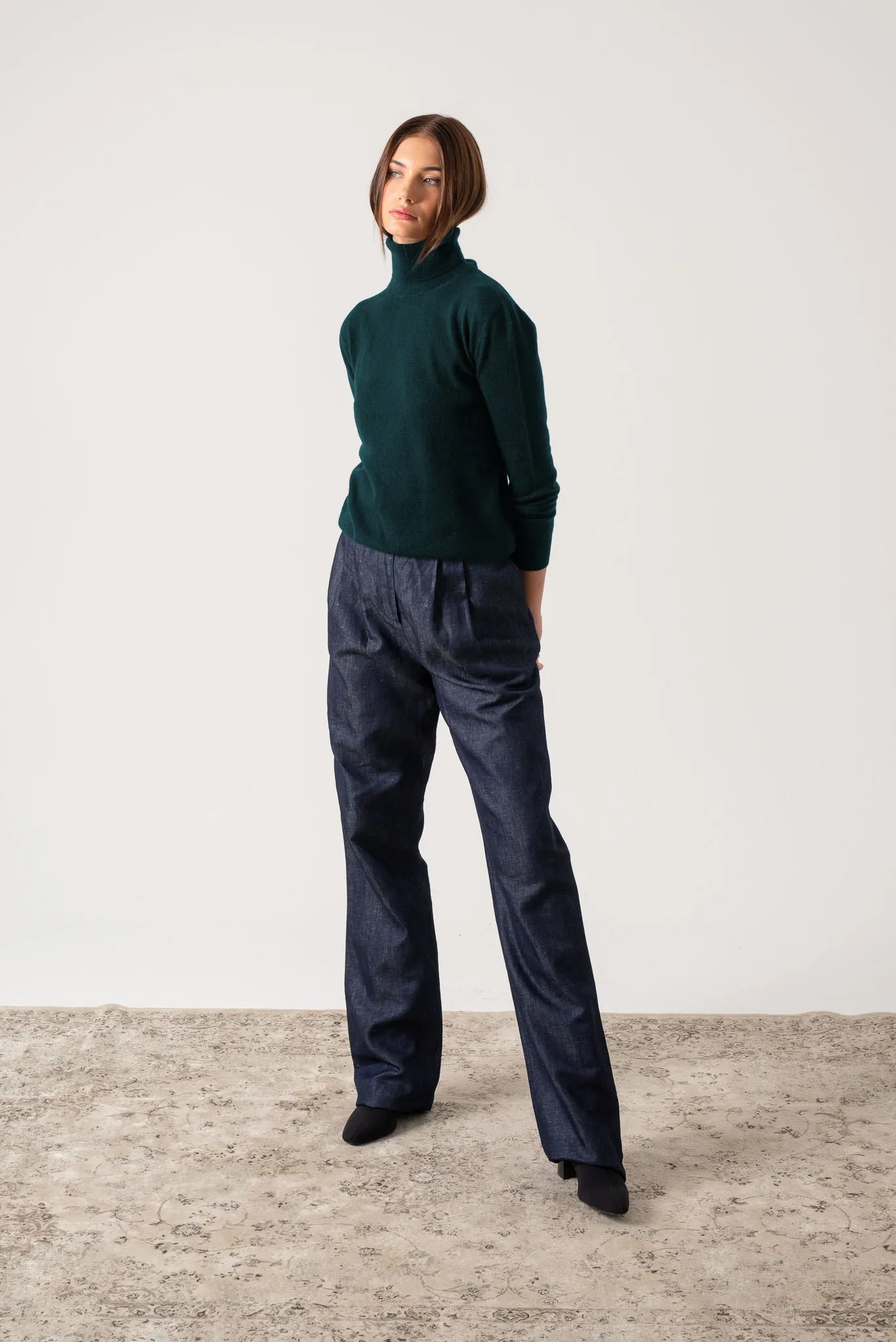 Ombra 100% Cashmere Turtleneck Sweater Forest Green