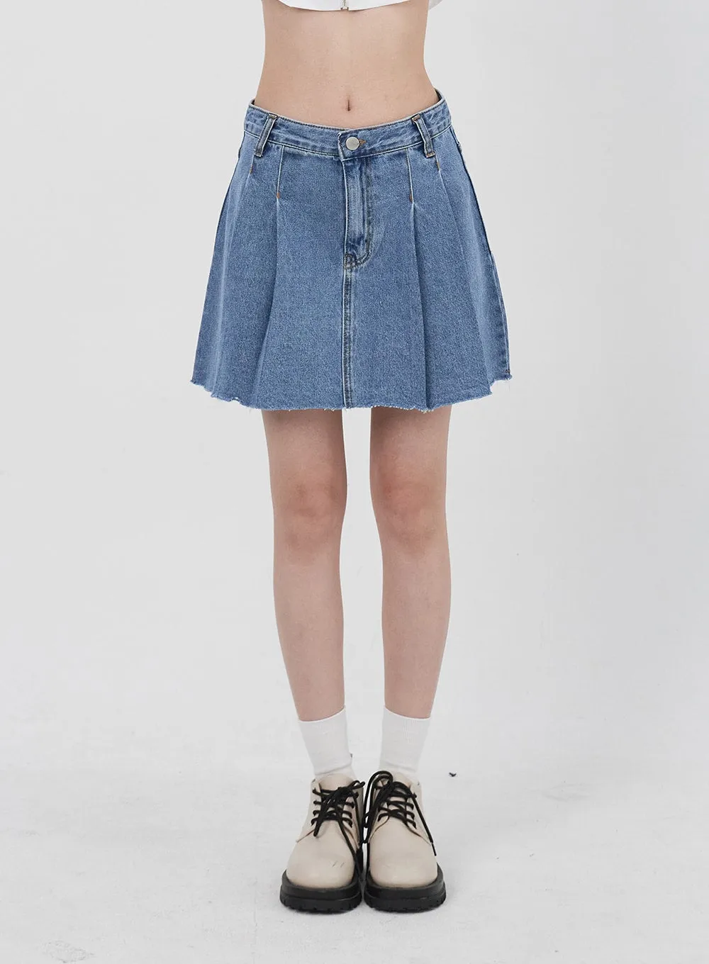 Pleated Denim Mini Skirt IU313