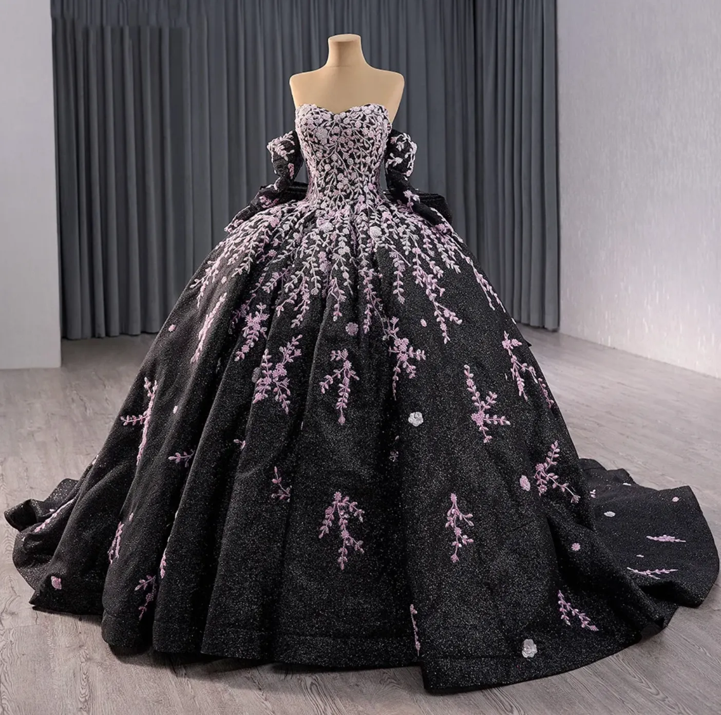 Quinceañera Ball Gown Detachable Sleeve Dress