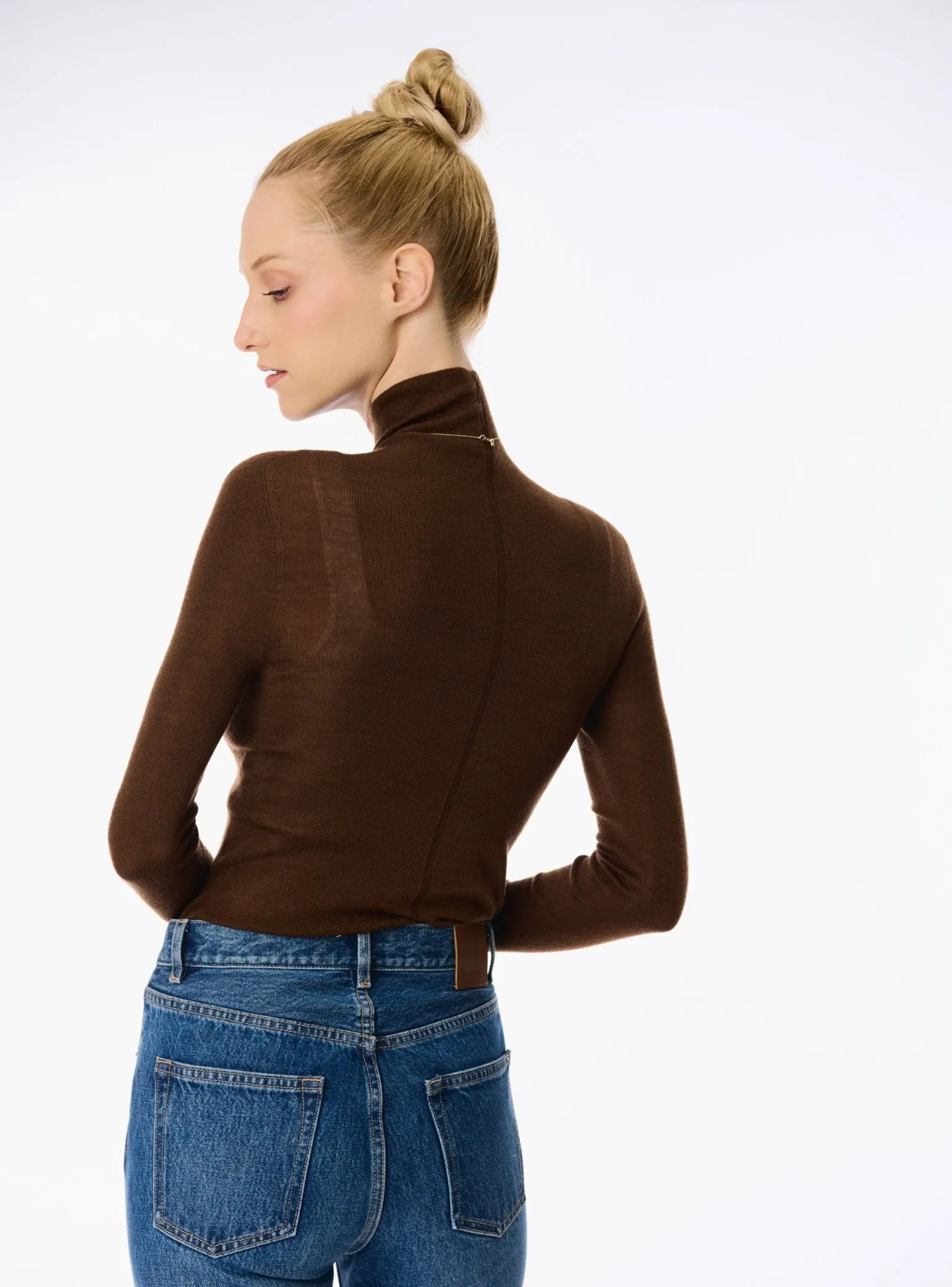 ROSE seamless turtleneck 120'S wool sweater (Brown)