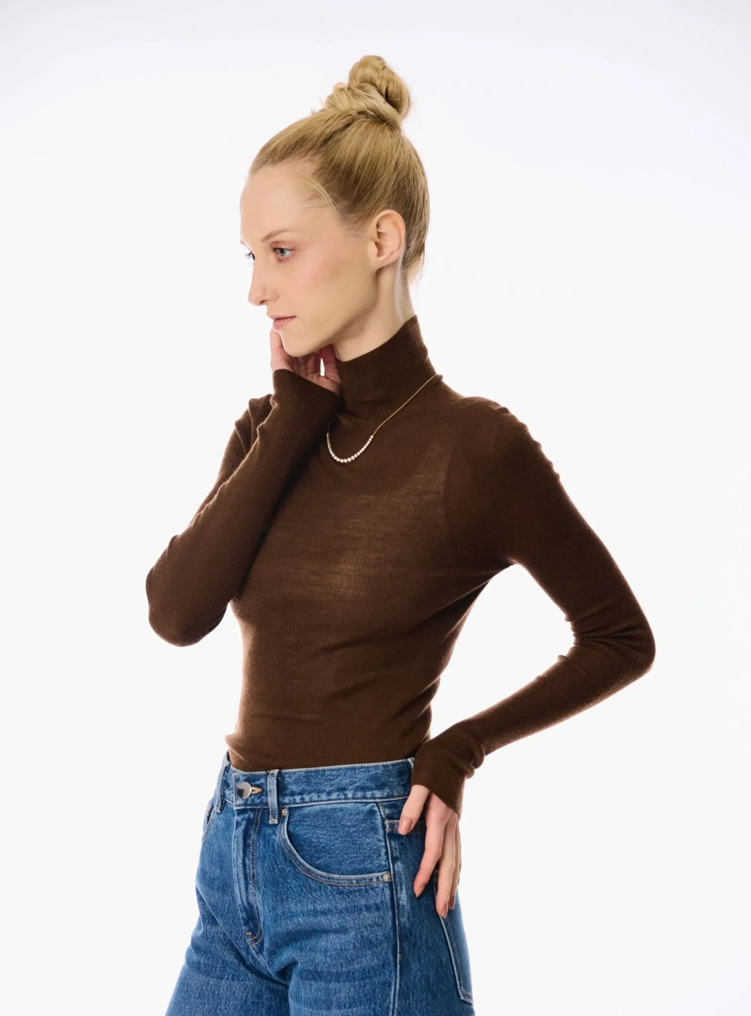 ROSE seamless turtleneck 120'S wool sweater (Brown)