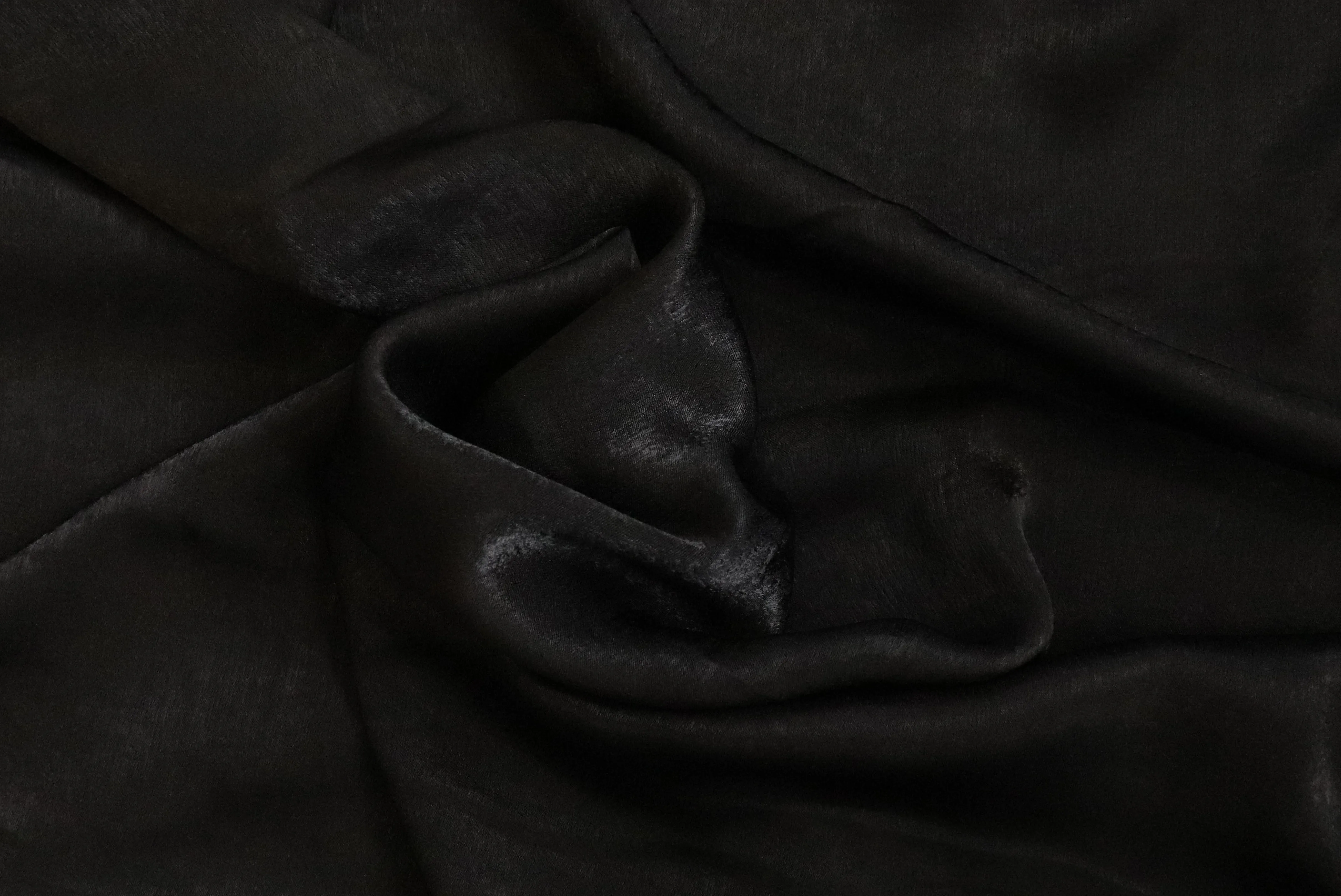 Sandwashed Satin - Black