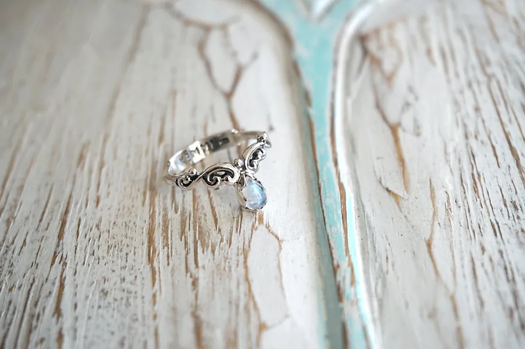 Silver Moonstone Cyrene Ring