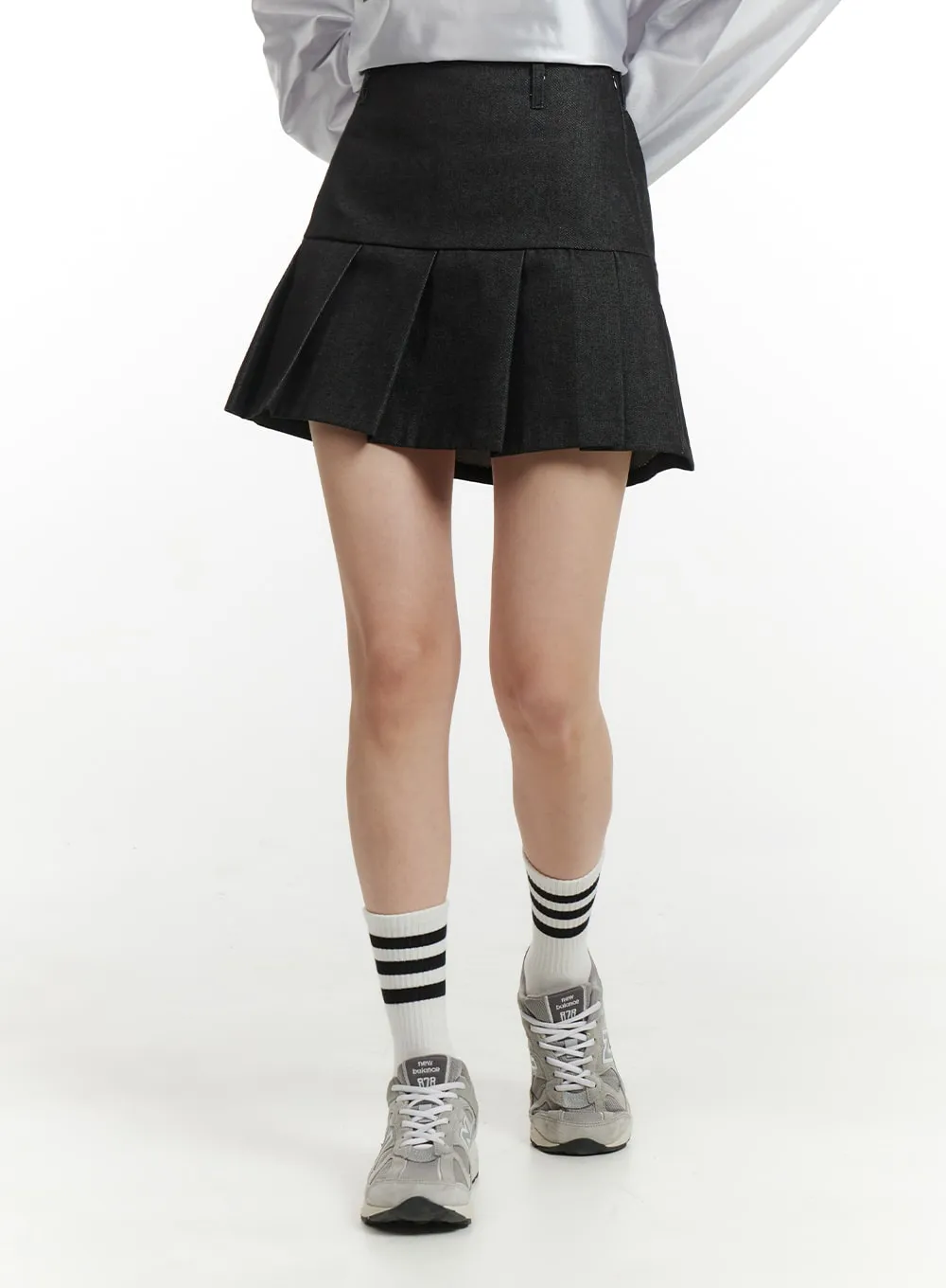 Solid Pleated Cotton Mini Skirt IM406