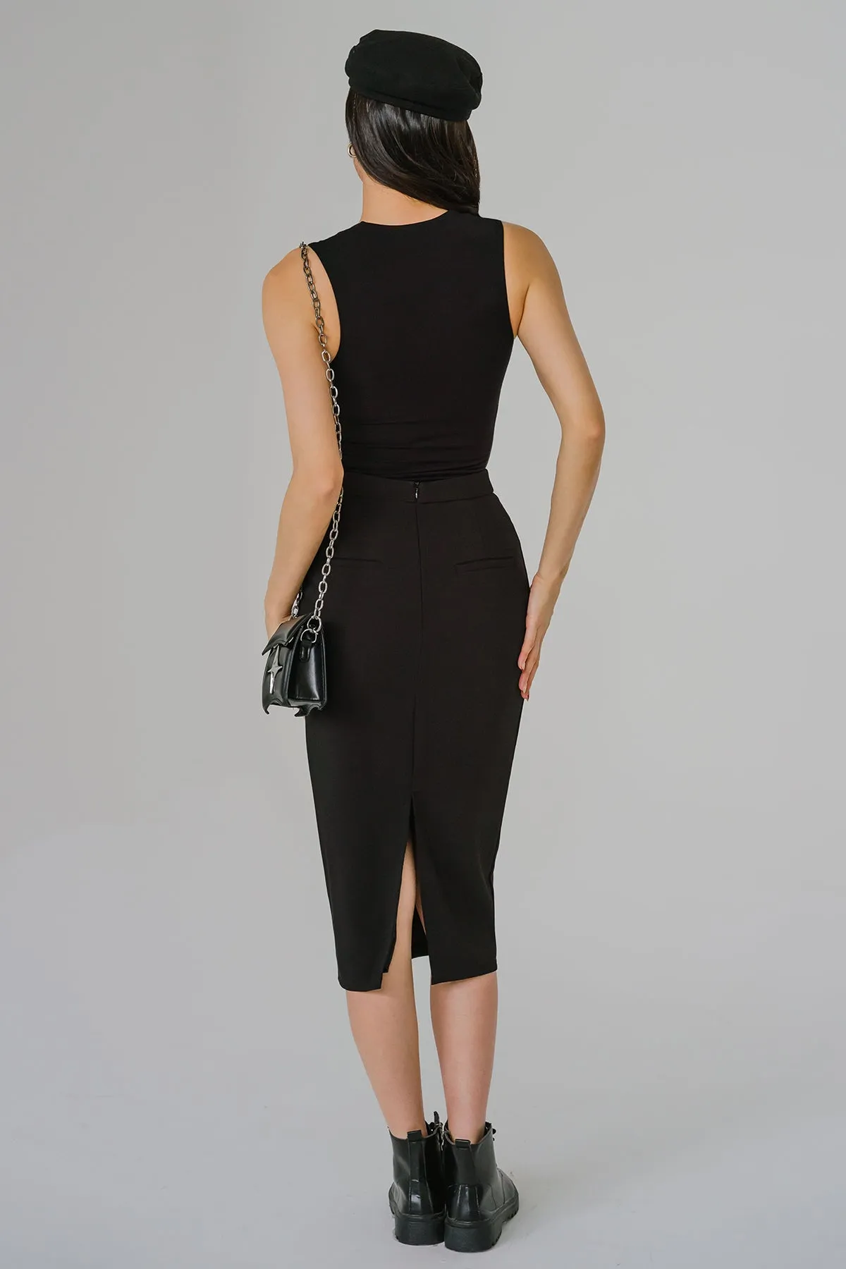 Tailored Column Pencil Skirt (Black)