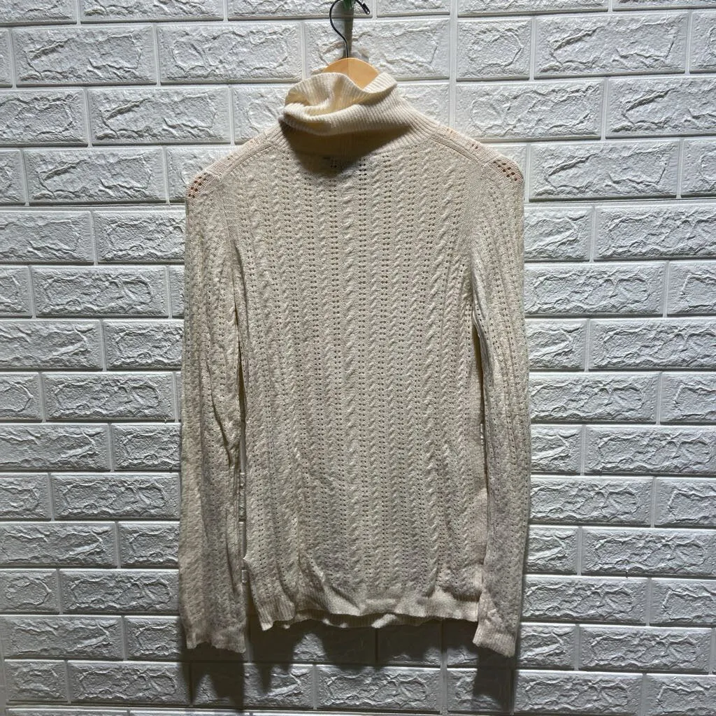 Turtleneck Lightweight Sweater