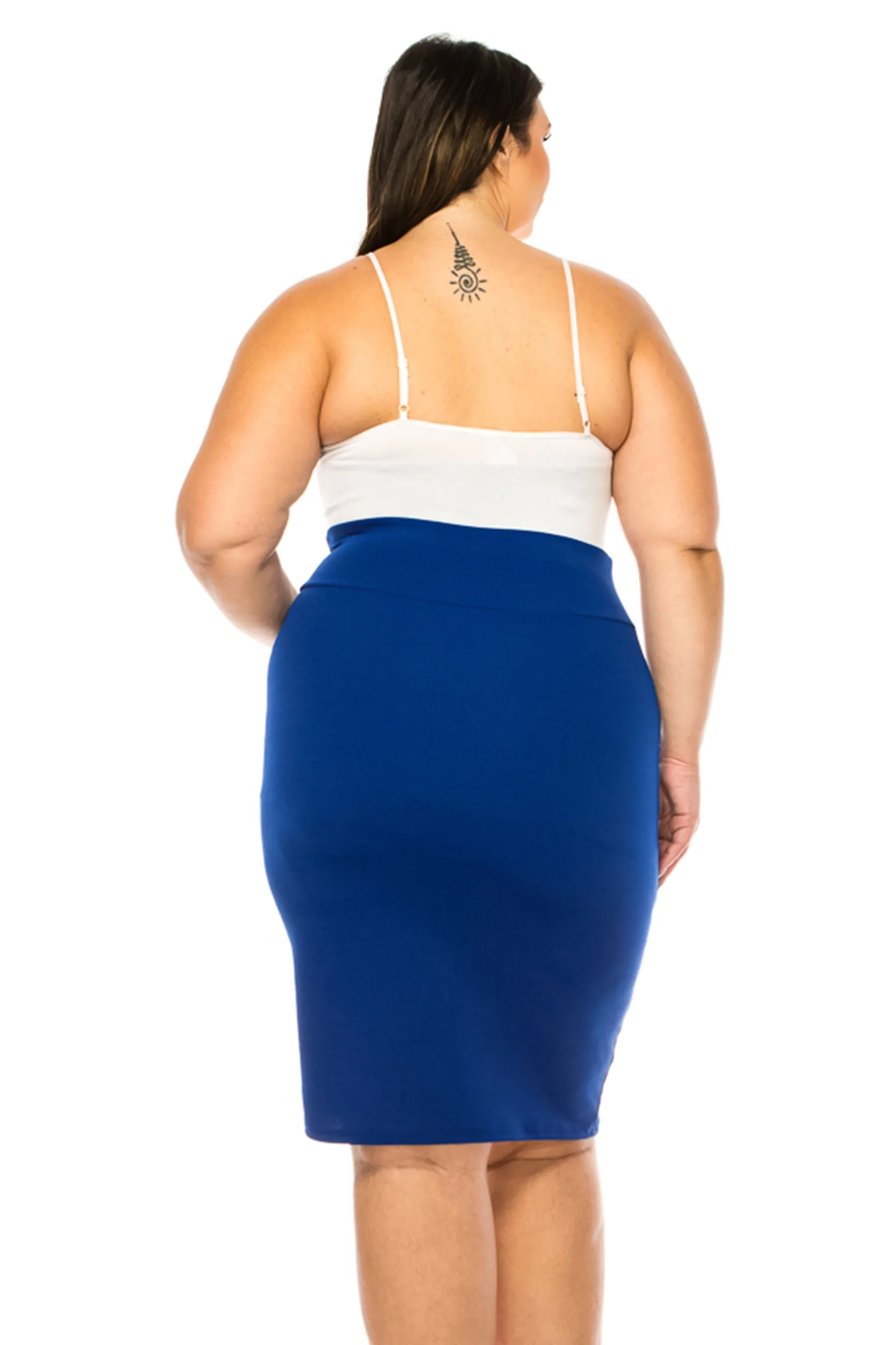 Women's Plus Size Solid Pencil Skirt with Banded Waist - Stretchy